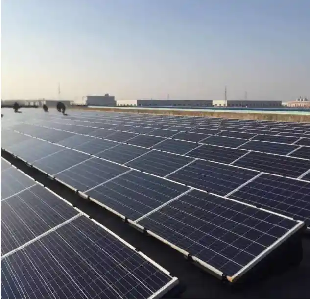 Plastični solarni nosilec HDPE s kroglično stezo